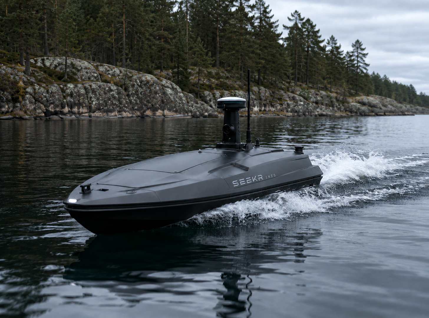 Konceptbild av modellen SEEKR Ines i svenska kustvatten